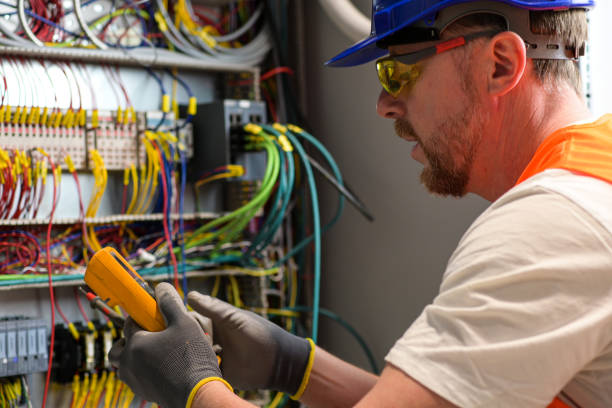 Best Affordable Emergency Electrician  in Waynesville, NC